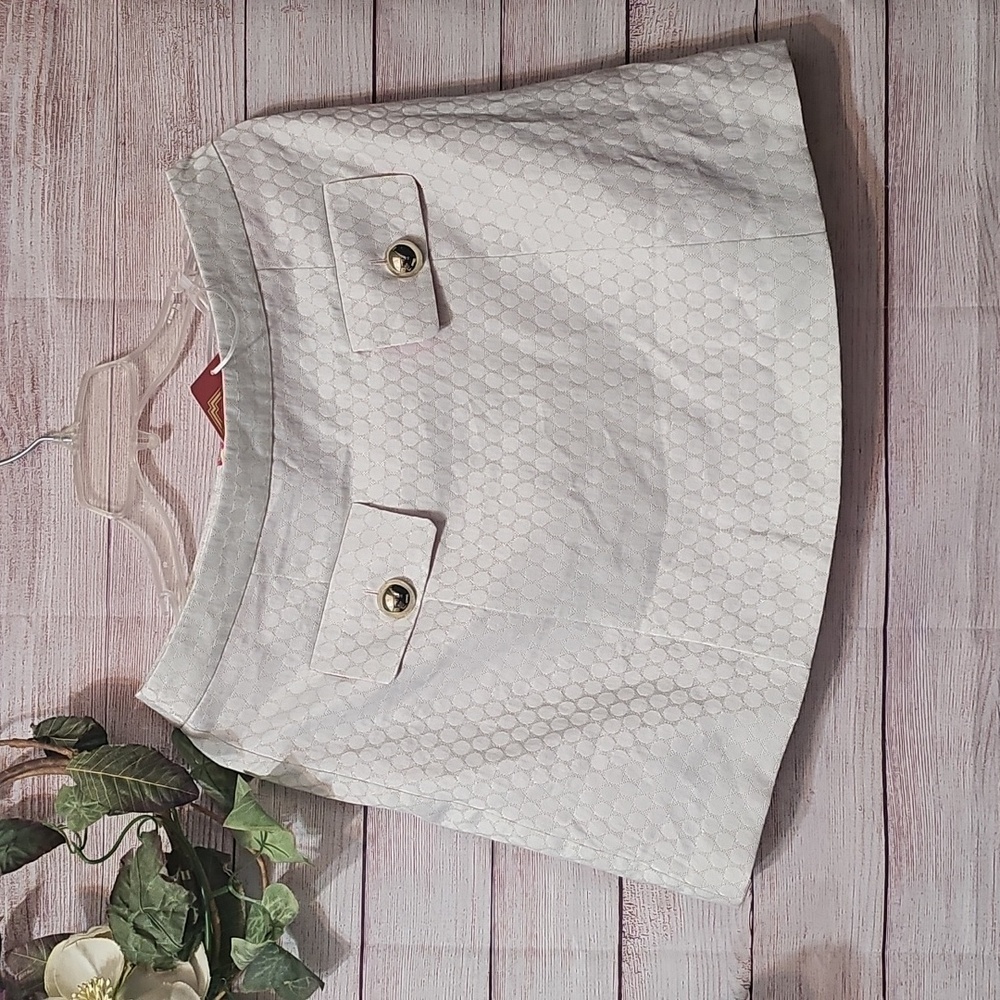 Sail to Sable Dot Jacquard Cream/Gold Skirt 4